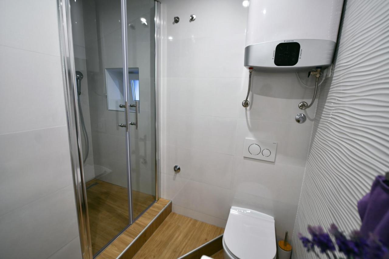 Apartment Lavanda - Suite シニ エクステリア 写真