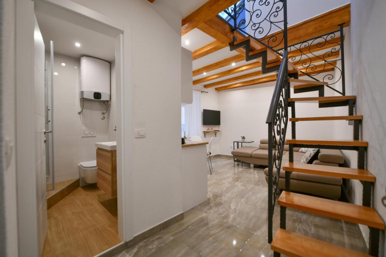 Apartment Lavanda - Suite シニ エクステリア 写真