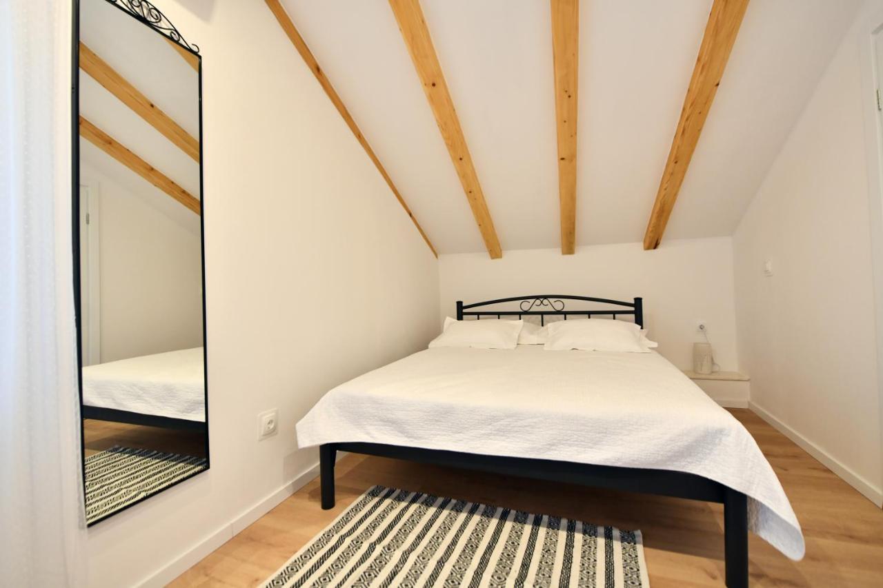 Apartment Lavanda - Suite シニ エクステリア 写真